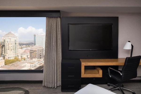 Oakland Marriott City Center image 4